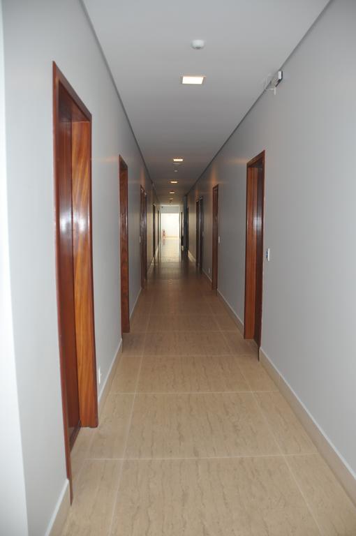 Kamur Plaza Hotel Goianesia Dış mekan fotoğraf