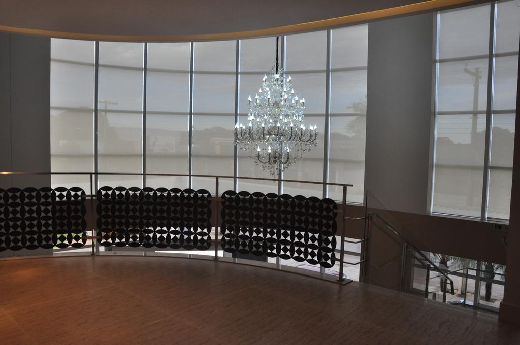 Kamur Plaza Hotel Goianesia Dış mekan fotoğraf