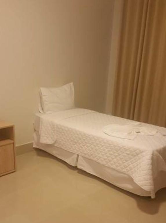 Kamur Plaza Hotel Goianesia Dış mekan fotoğraf